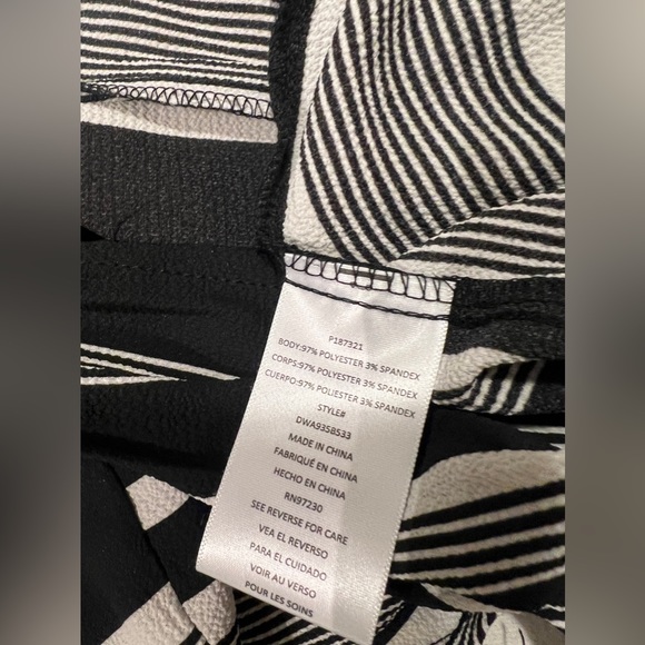 NWT Almost Famous romper - Picture 4 of 5